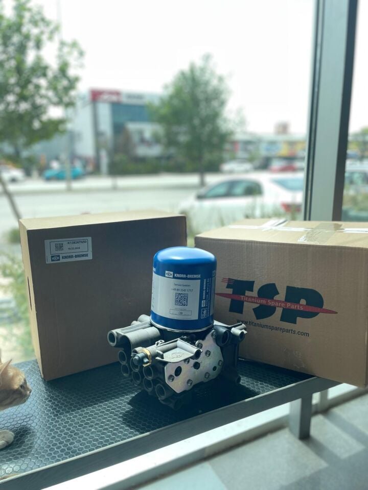 KNORR-BREMSE - K138267N50 HAVA KURUTUCU KOMPLE AROCS, ACTROS (EL2208-EL2209)